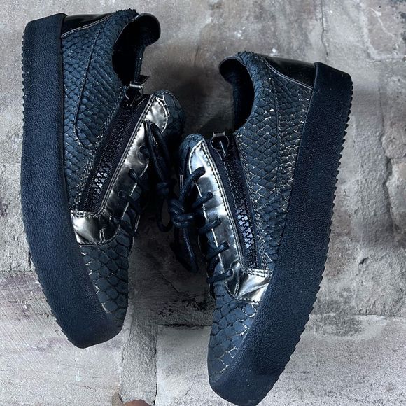 Giuseppe Zanotti Frankie python embossed leather sneakers Black SZ 40/9.5 - Picture 10 of 11